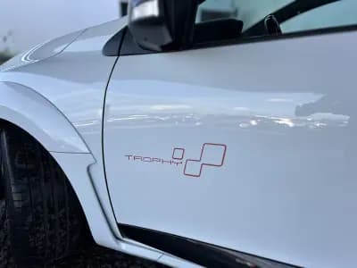 Vendo Renault Mégane Coupe 2013 - 24500 EUR, 105200 km - AUTO.MOTO.pt