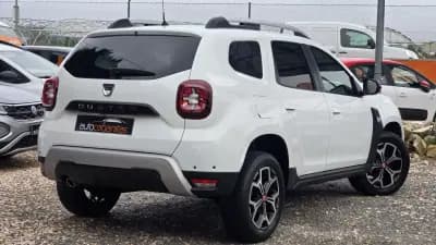 Sell Dacia Duster 2019 - 16250 EUR, 61800 km - AUTO.MOTO.pt