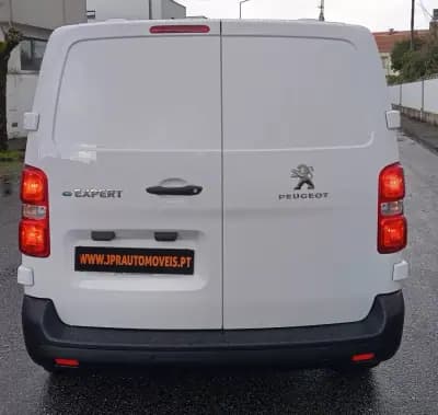 Sell Peugeot e-Expert 2021 - 17990 EUR, 38300 km - AUTO.MOTO.pt