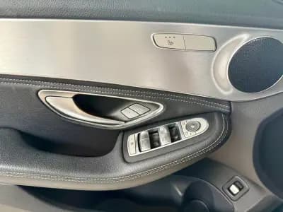 Sell Mercedes-Benz C 220 2015 - 19990 EUR, 261570 km - AUTO.MOTO.pt