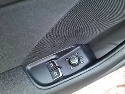 Vendo Audi A3 2014 - 14900 EUR, 250000 km - AUTO.MOTO.pt