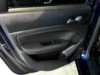 Sell Peugeot 308 SW 2015 - 13500 EUR, 199202 km - AUTO.MOTO.pt