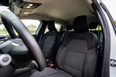 Sell Renault Clio 2020 - 11900 EUR, 165000 km - AUTO.MOTO.pt