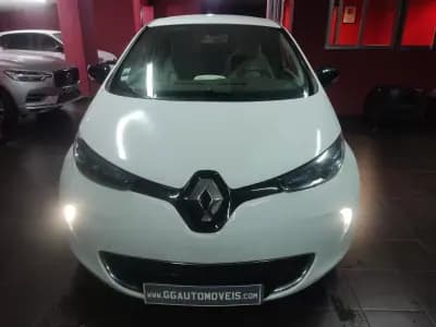 Vendo Renault Zoe 2019 - 10950 EUR, 82000 km - AUTO.MOTO.pt