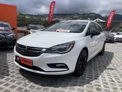 Vendo Opel Astra 2016 - 10950 EUR, 102477 km - AUTO.MOTO.pt