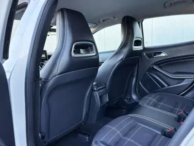 Sell Mercedes-Benz GLA 200 2015 - 20750 EUR, 124000 km - AUTO.MOTO.pt