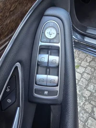 Sell Mercedes-Benz S 350 2017 - 42950 EUR, 142000 km - AUTO.MOTO.pt