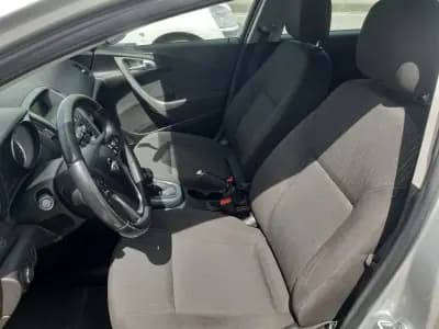 Vendo Opel Astra 2013 - 9900 EUR, 179980 km - AUTO.MOTO.pt