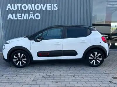 Vendo Citroën C3 2022 - 15000 EUR, 53289 km - AUTO.MOTO.pt
