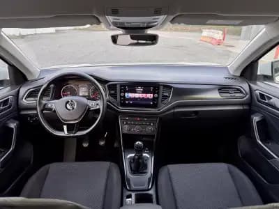 Vendo Volkswagen T-Roc 2020 - 23500 EUR, 88000 km - AUTO.MOTO.pt