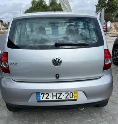 Vendo Volkswagen Fox 2009 - 2750 EUR, 240000 km - AUTO.MOTO.pt
