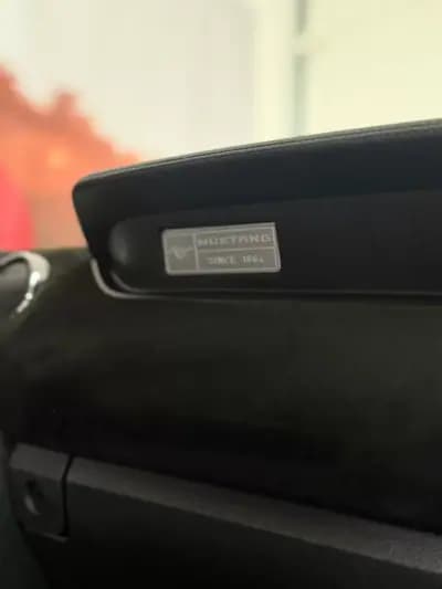 Vendo Ford Mustang 2017 - 34900 EUR, 198000 km - AUTO.MOTO.pt