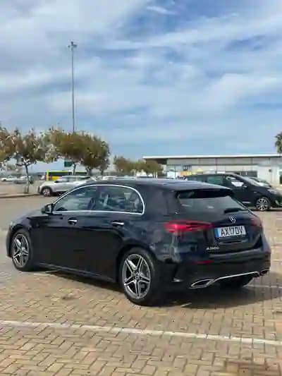 Vendo Mercedes-Benz A 180 2023 - 34000 EUR, 47000 km - AUTO.MOTO.pt