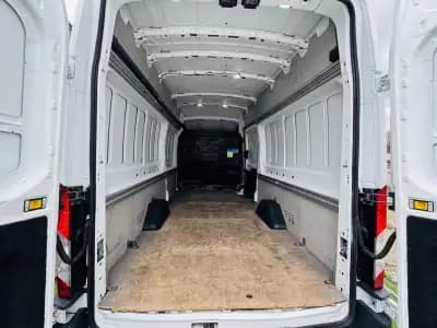 Vendo Ford Transit 2019 - 21999 EUR, 169000 km - AUTO.MOTO.pt