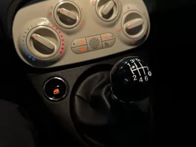 Sell Fiat 500C 2021 - 12990 EUR, 108900 km - AUTO.MOTO.pt