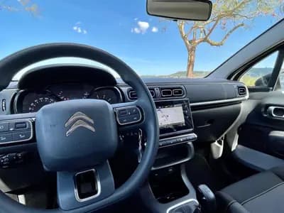 Vendo Citroën C3 2023 - 19280 EUR, 19200 km - AUTO.MOTO.pt