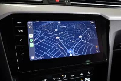 Vendo Volkswagen Passat Variant 2021 - 25990 EUR, 70682 km - AUTO.MOTO.pt