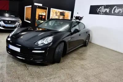 Vendo Porsche Panamera 2016 - 53900 EUR, 92706 km - AUTO.MOTO.pt