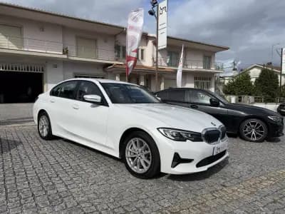 Vendo BMW 330e 2019 - 18990 EUR, 209877 km - AUTO.MOTO.pt