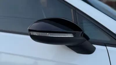 Vendo Volkswagen Golf 2021 - 39900 EUR, 55600 km - AUTO.MOTO.pt