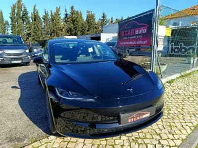 Vendo Tesla Model 3 2024 - 34000 EUR, 59000 km - AUTO.MOTO.pt