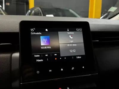 Vendo Renault Clio 2021 - 13490 EUR, 108000 km - AUTO.MOTO.pt