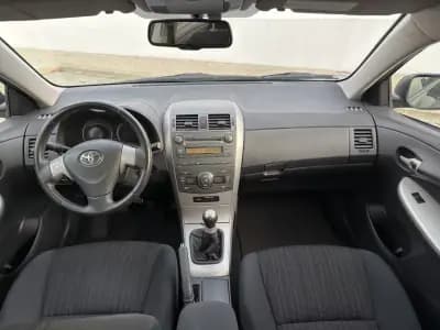 Sell Toyota Corolla 2008 - 9200 EUR, 231063 km - AUTO.MOTO.pt