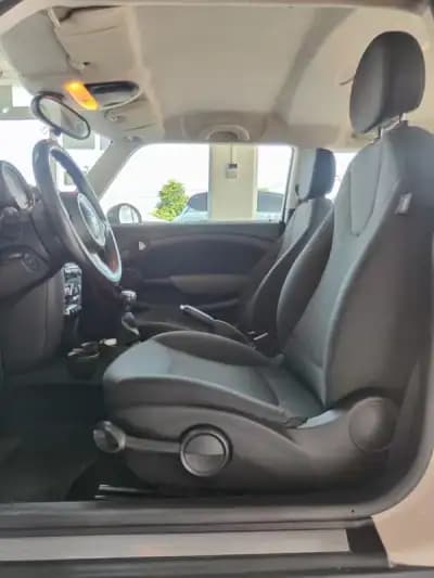 Sell MINI 2011 - 8250 EUR, 180000 km - AUTO.MOTO.pt