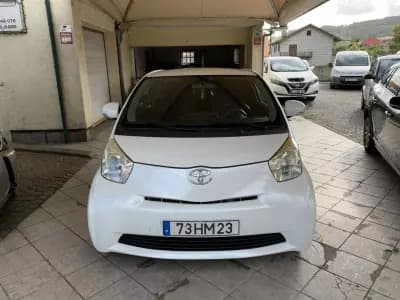 Sell Toyota iQ 2009 - 7500 EUR, 123054 km - AUTO.MOTO.pt