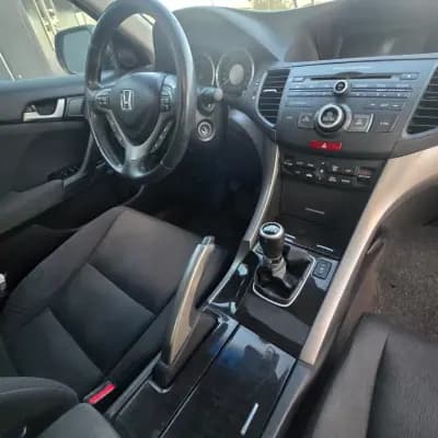 Vendo Honda Accord 2010 - 11950 EUR, 189906 km - AUTO.MOTO.pt