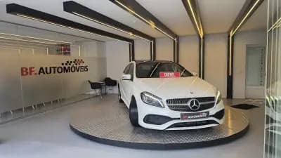 Vendo Mercedes-Benz A 200 2016 - 19950 EUR, 229807 km - AUTO.MOTO.pt