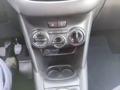 Sell Peugeot 208 2017 - 9900 EUR, 213927 km - AUTO.MOTO.pt