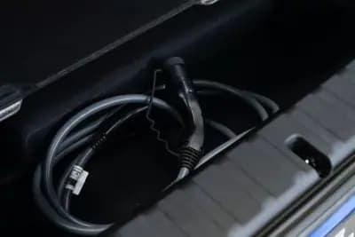 Vendo BMW iX2 2024 - 44950 EUR, 20000 km - AUTO.MOTO.pt