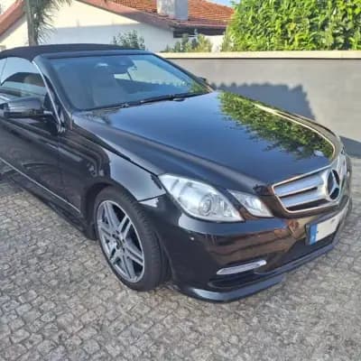 Vendo Mercedes-Benz E 220 2013 - 22950 EUR, 225000 km - AUTO.MOTO.pt
