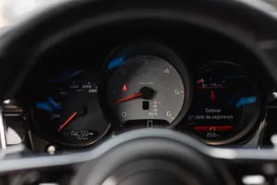 Sell Porsche Macan 2015 - 43900 EUR, 152799 km - AUTO.MOTO.pt