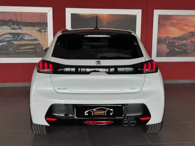 Vendo Peugeot 208 2022 - 21990 EUR, 19759 km - AUTO.MOTO.pt