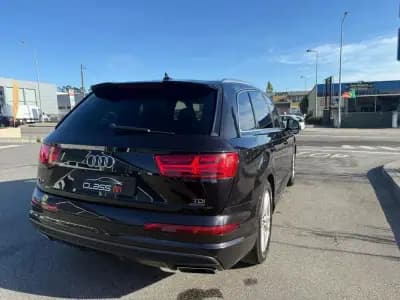Vendo Audi Q7 2015 - 32900 EUR, 220901 km - AUTO.MOTO.pt