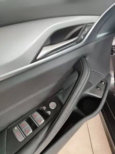 Vendo BMW 530e 2022 - 33750 EUR, 158500 km - AUTO.MOTO.pt