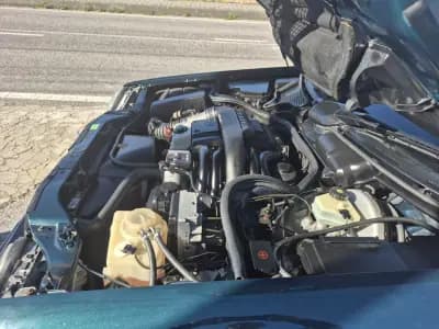 Sell Mercedes-Benz E 220 1997 - 3900 EUR, 500000 km - AUTO.MOTO.pt