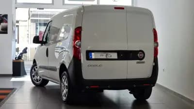 Vendo Fiat Doblo 2021 - 13500 EUR, 55800 km - AUTO.MOTO.pt