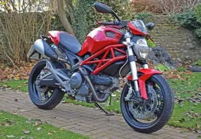 Vendo mota Ducati Monster 937 SP 2011 - 6950 EUR, 30000 km - AUTO.MOTO.pt