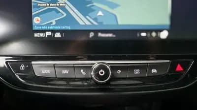 Vendo Opel Corsa-e 2022 - 17990 EUR, 42000 km - AUTO.MOTO.pt