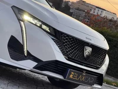 Vendo Peugeot 308 2021 - 25000 EUR, 58000 km - AUTO.MOTO.pt