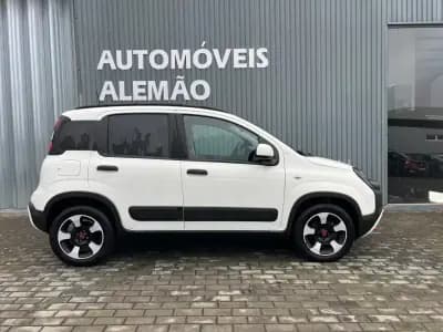 Sell Fiat Panda 2024 - 14250 EUR, 36347 km - AUTO.MOTO.pt
