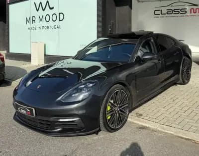 Sell Porsche Panamera 2018 - 74500 EUR, 50941 km - AUTO.MOTO.pt