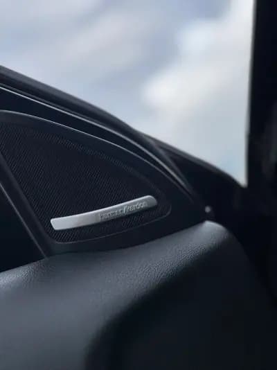 Sell Mercedes-Benz GLA 45 AMG 2015 - 34900 EUR, 125000 km - AUTO.MOTO.pt