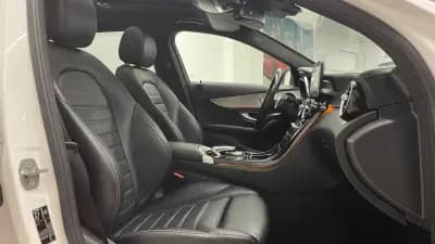 Vendo Mercedes-Benz C 43 AMG 2016 - 39990 EUR, 128967 km - AUTO.MOTO.pt