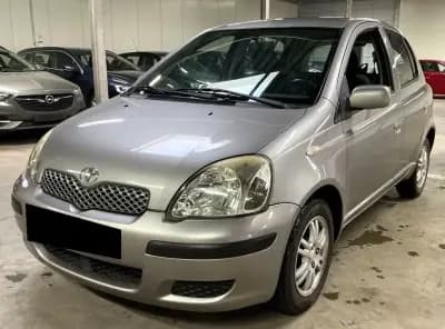 Vendo Toyota Yaris 2004 - 6990 EUR, 173898 km - AUTO.MOTO.pt