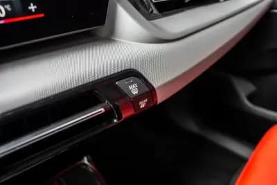 Vendo BMW iX1 2023 - 38990 EUR, 28822 km - AUTO.MOTO.pt