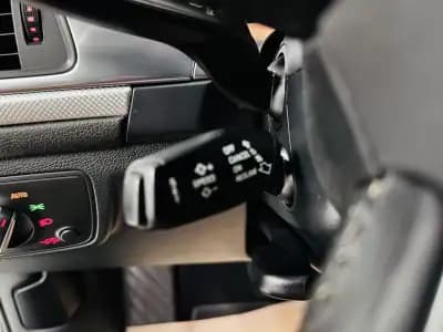 Vendo Audi A6 Avant 2011 - 14950 EUR, 197000 km - AUTO.MOTO.pt